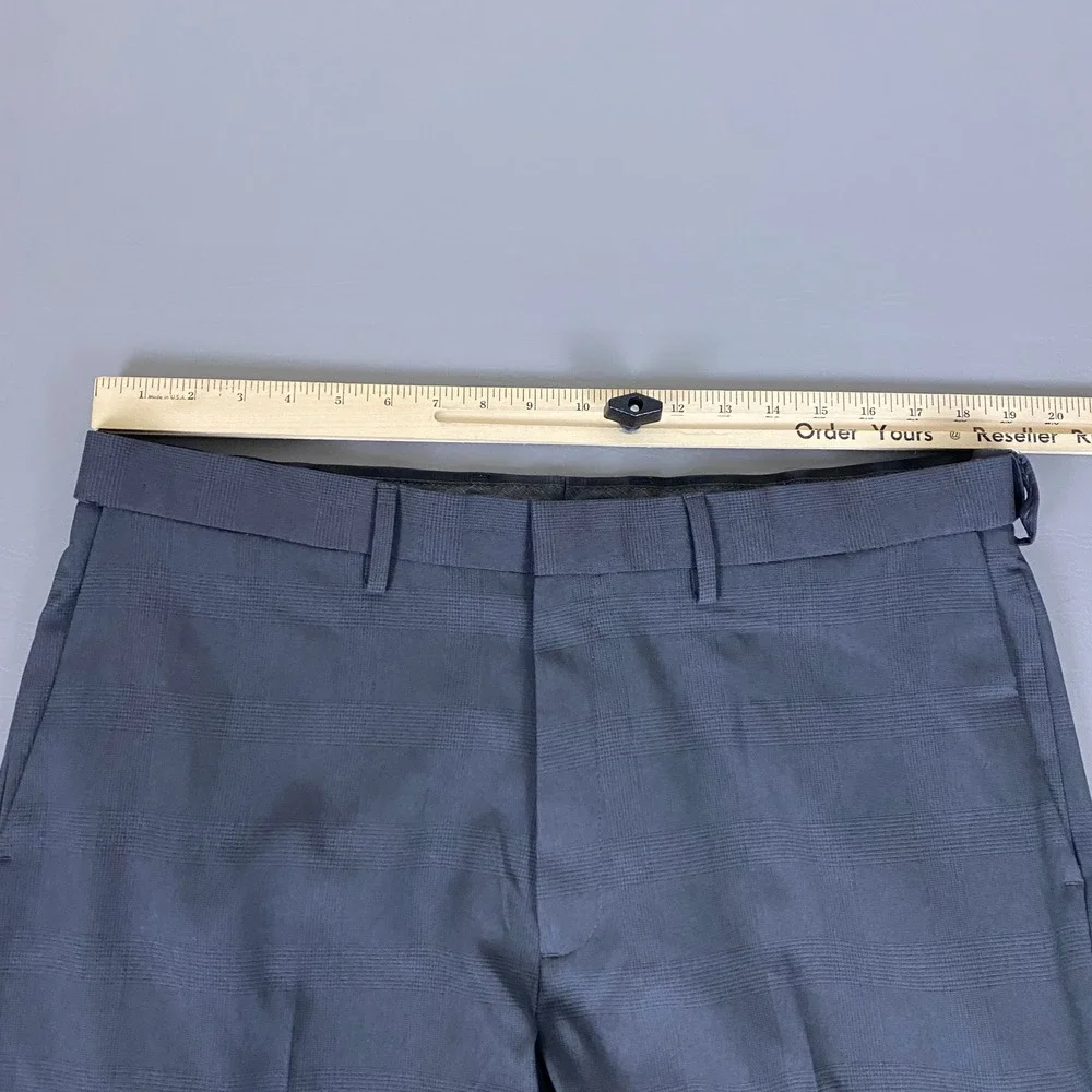 Haggar Premium Dress Pants Men's Size 38x29 Comfort Classic Fit Gray Plaid